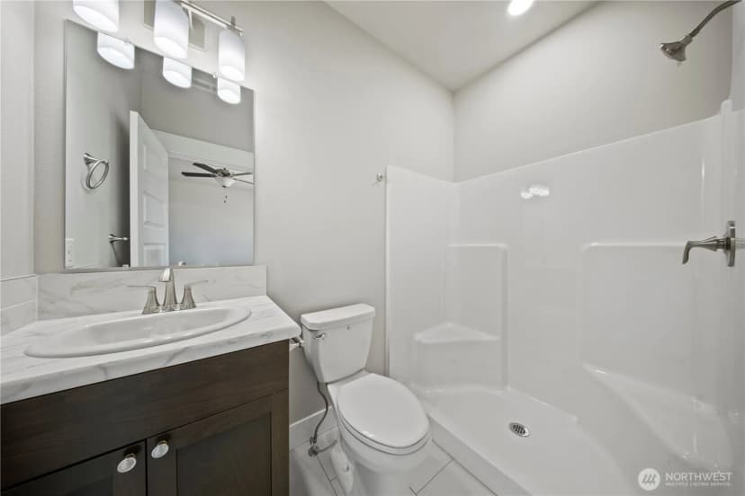 Property photo for 713 O Street Ne, Quincy photo 27