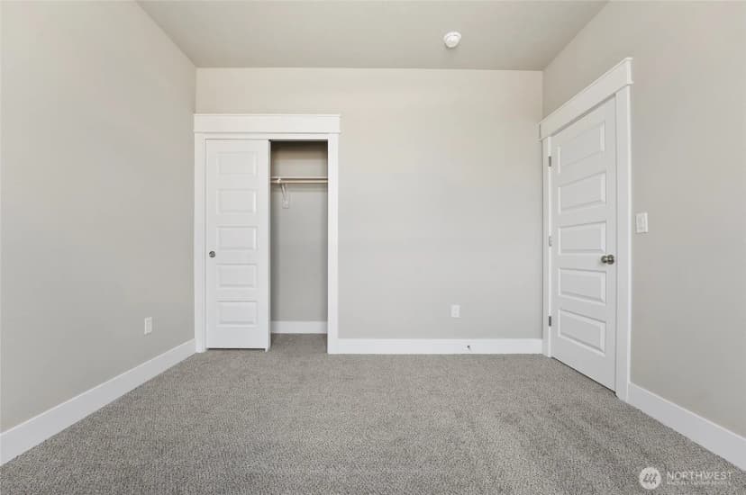 Property photo for 1405 7th Avenue Ne, Quincy photo 14