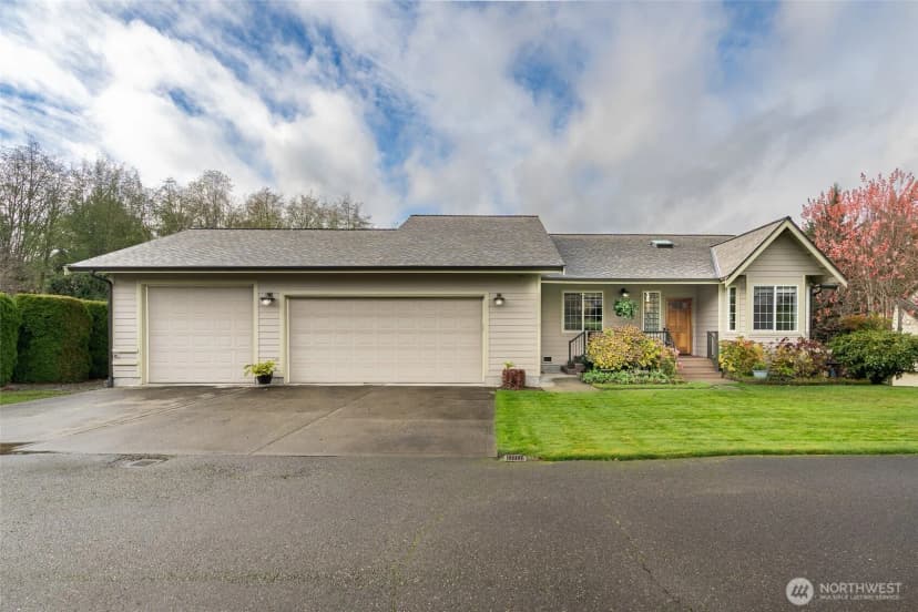 Property photo for 1341 Salt Point Place E, Port Orchard photo 38