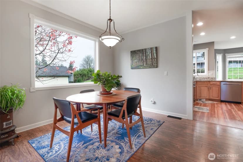 Property photo for 1341 Salt Point Place E, Port Orchard photo 9