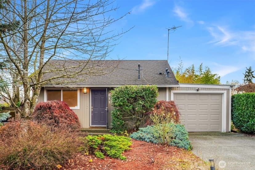 Property photo for 811 Sw Langston Road, Renton photo 25