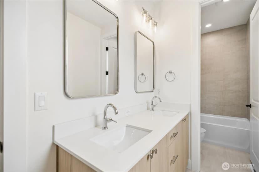 Property photo for 13717 Se 85th Street #48, Newcastle photo 16