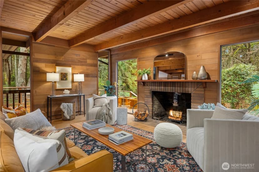 Property photo for 10871 Manitou Beach Drive Ne, Bainbridge Island photo 4
