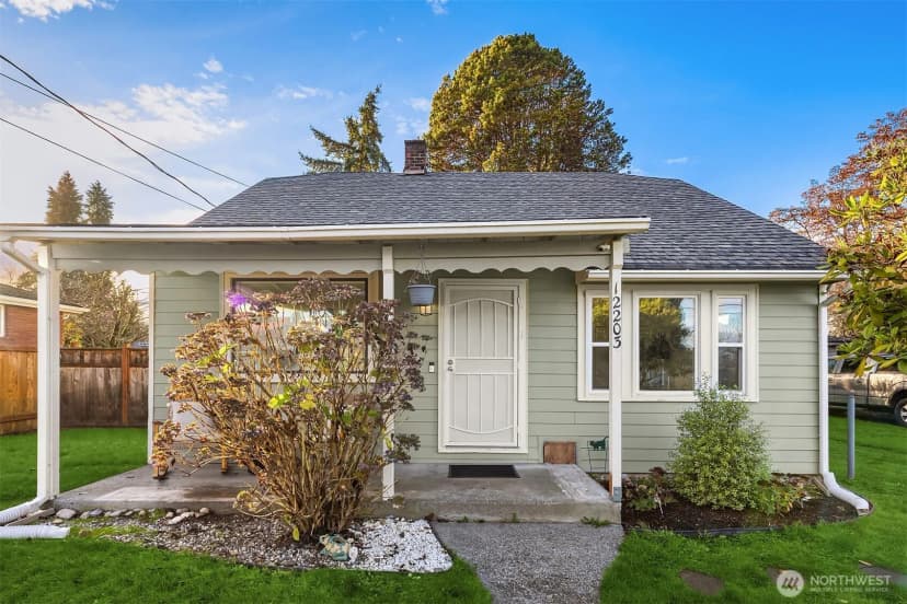 Property photo for 12203 21st Avenue S, Seattle