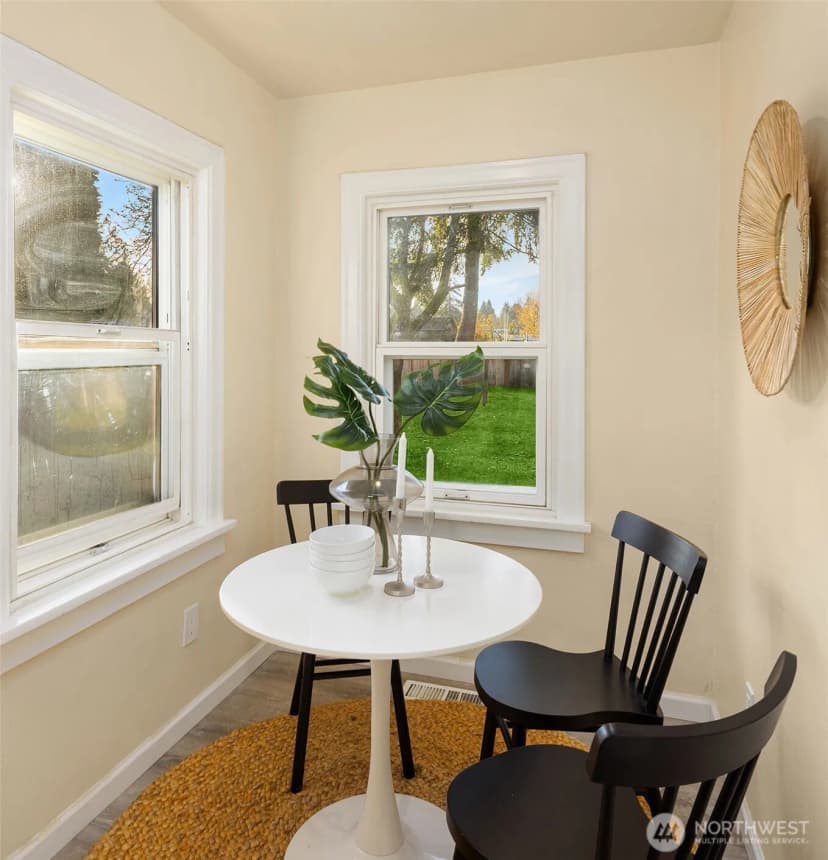 Property photo for 12203 21st Avenue S, Seattle photo 11