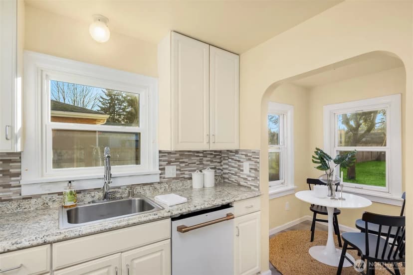 Property photo for 12203 21st Avenue S, Seattle photo 10