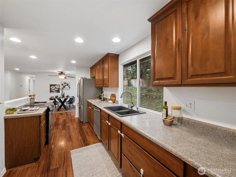 Property photo for 10208 55th Avenue E, Puyallup photo 6