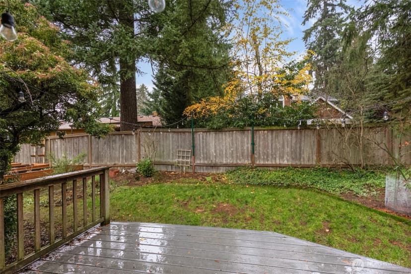 Property photo for 12528 24th Avenue Ne, Seattle photo 15