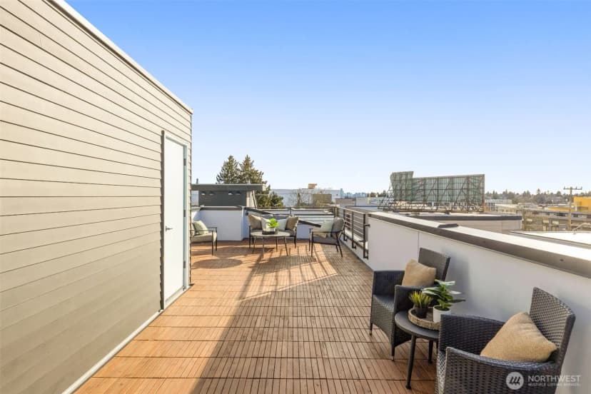 Property photo for 1014 B Ne 70th Street #1014b, Seattle photo 10