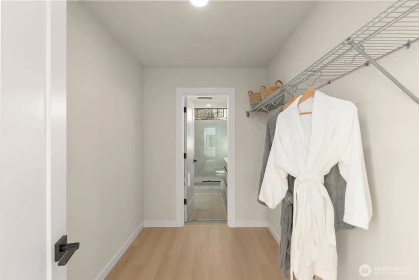 Property photo for 1014 B Ne 70th Street #1014b, Seattle photo 26