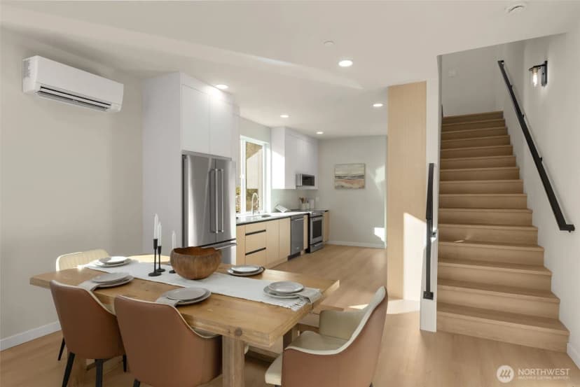 Property photo for 1014 B Ne 70th Street #1014b, Seattle photo 23