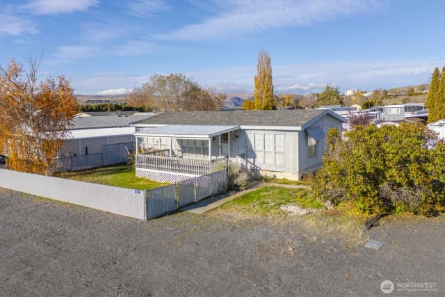 Property photo for 726 E Main Ave #24/25, Soap Lake photo 2