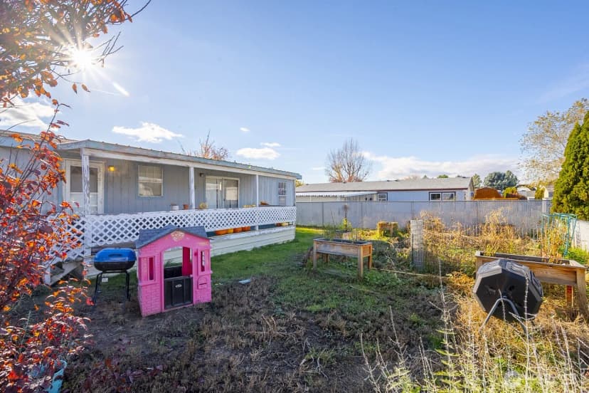 Property photo for 726 E Main Ave #24/25, Soap Lake photo 30