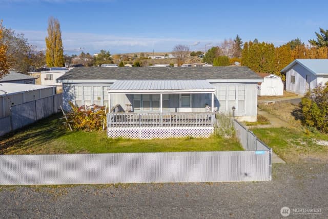 Property photo for 726 E Main Ave #24/25, Soap Lake photo 3