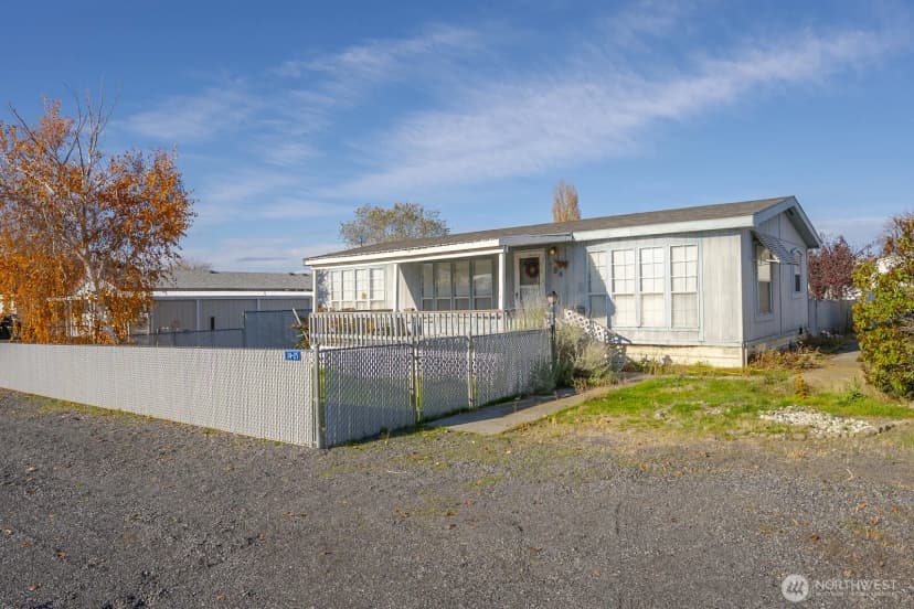 Property photo for 726 E Main Ave #24/25, Soap Lake photo 38