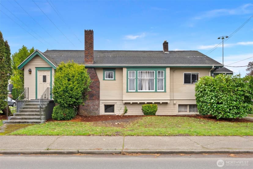 Property photo for 1001 Warren Avenue, Bremerton