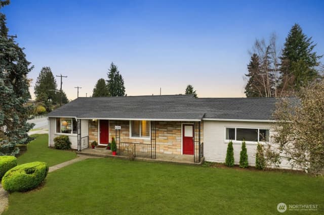 Property photo for 6306 S Bangor Street, Seattle photo 2