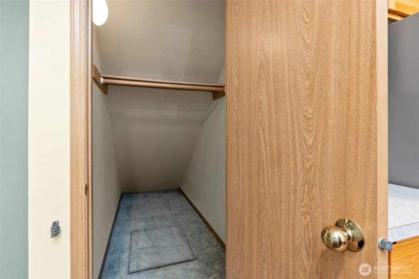 Property photo for 18708 82nd Avenue Ct E, Puyallup photo 14