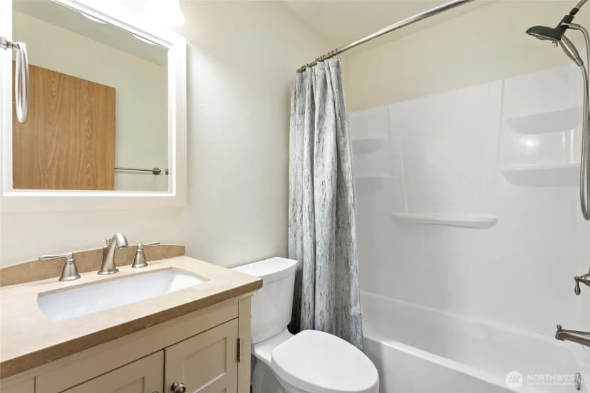 Property photo for 18708 82nd Avenue Ct E, Puyallup photo 21