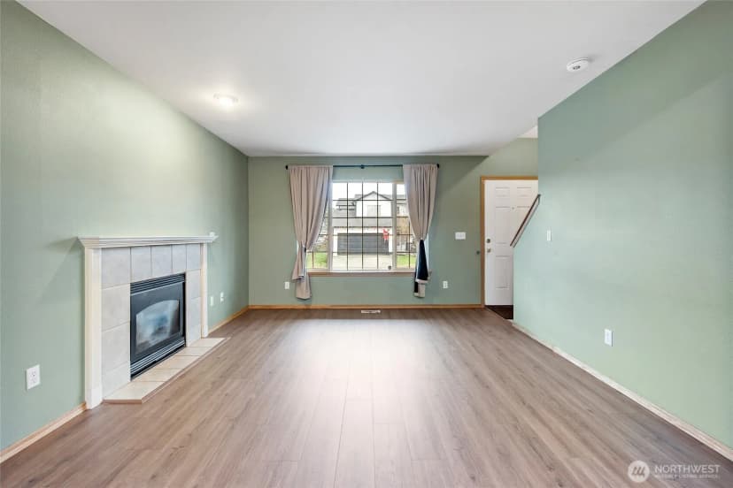 Property photo for 18708 82nd Avenue Ct E, Puyallup photo 4