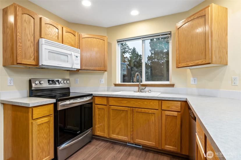 Property photo for 18708 82nd Avenue Ct E, Puyallup photo 12