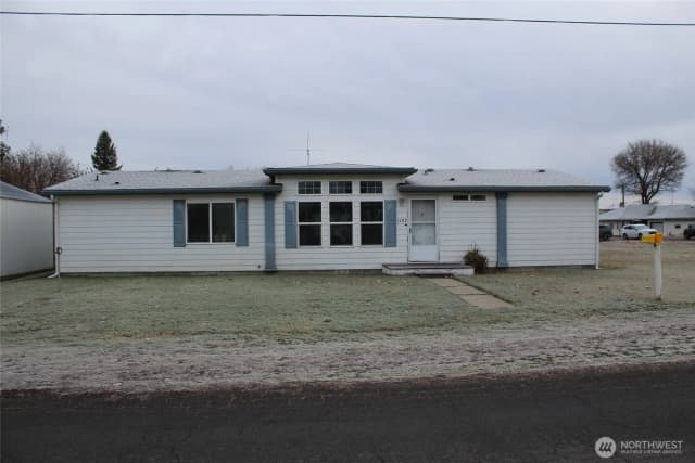 Property photo for 1007 4th Street, Davenport