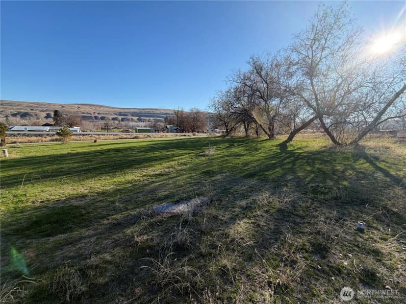 Property photo for 23227 Highway 20, Okanogan photo 25