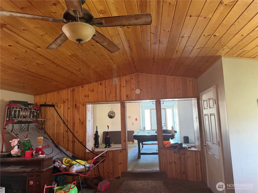 Property photo for 23227 Highway 20, Okanogan photo 11