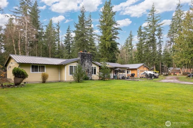 Property photo for 3630 Sorenson Road, Everson