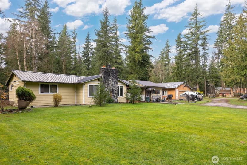 Property photo for 3630 Sorenson Road, Everson