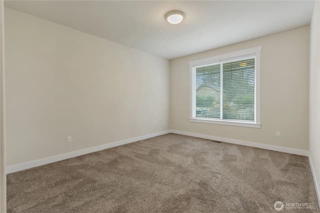 Property photo for 627 S 166th Street, Spanaway photo 5