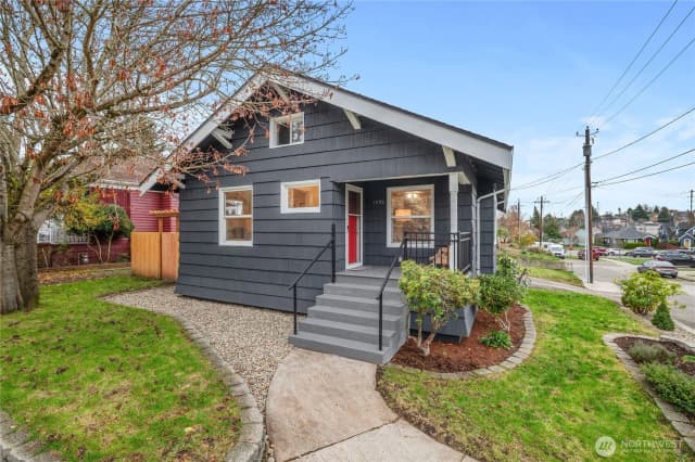 Property photo for 1202 Broadway Avenue, Bremerton