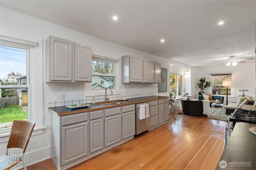 Property photo for 1202 Broadway Avenue, Bremerton photo 9