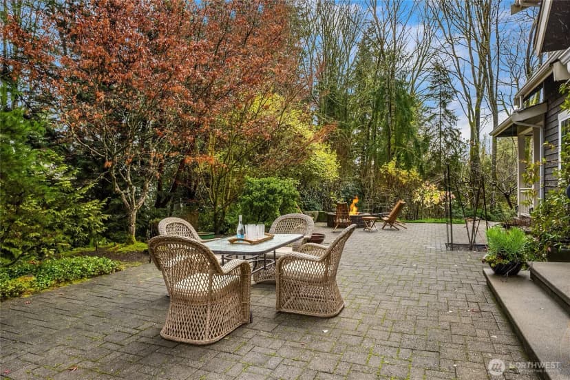 Property photo for 9705 Ne Beach Crest Drive, Bainbridge Island photo 7