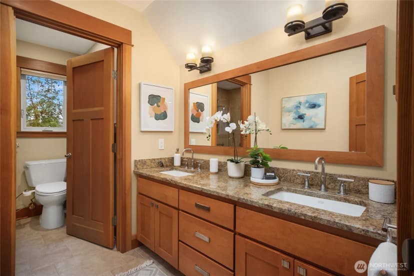 Property photo for 9705 Ne Beach Crest Drive, Bainbridge Island photo 27