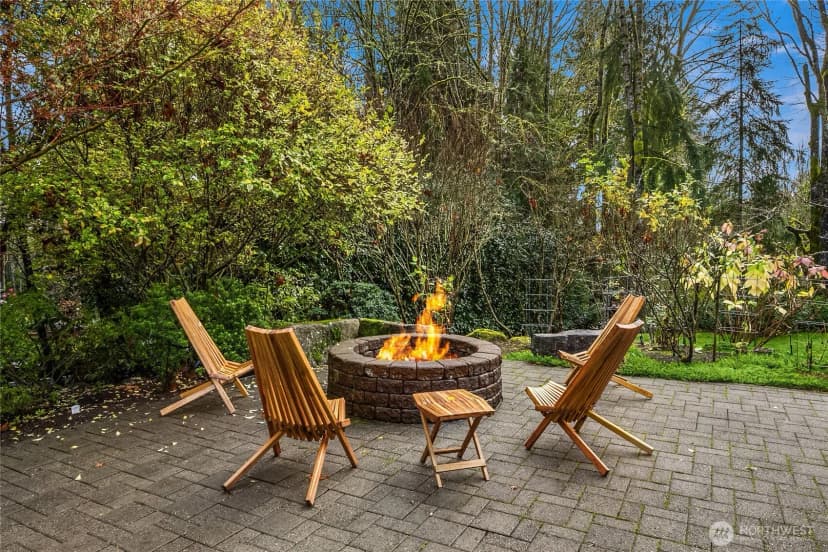 Property photo for 9705 Ne Beach Crest Drive, Bainbridge Island photo 8