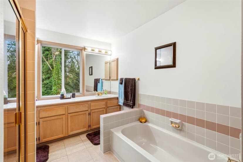 Property photo for 15003 104th Avenue Ne, Bothell photo 19