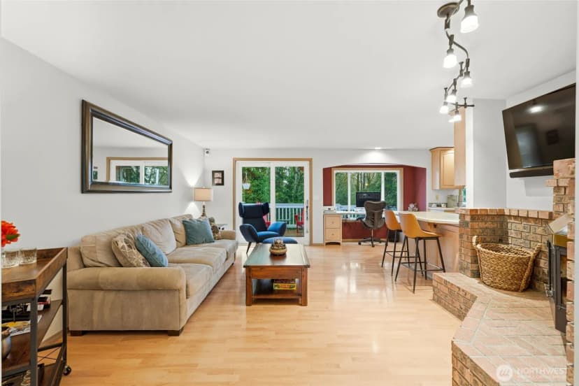 Property photo for 15003 104th Avenue Ne, Bothell photo 9