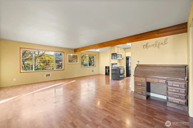 Property photo for 206 E Vashon Avenue, Port Angeles photo 5