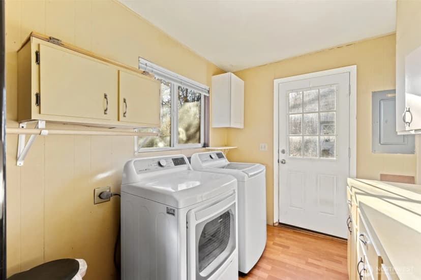 Property photo for 206 E Vashon Avenue, Port Angeles photo 12
