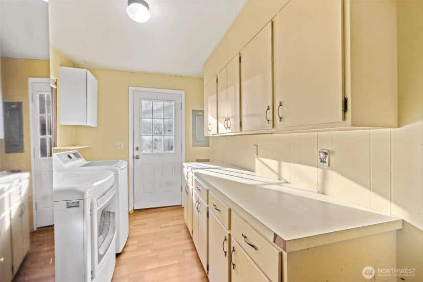 Property photo for 206 E Vashon Avenue, Port Angeles photo 11