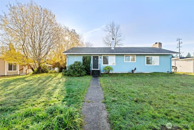 Property photo for 206 E Vashon Avenue, Port Angeles