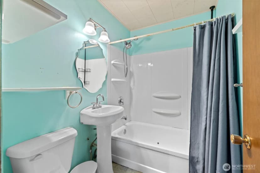 Property photo for 206 E Vashon Avenue, Port Angeles photo 17