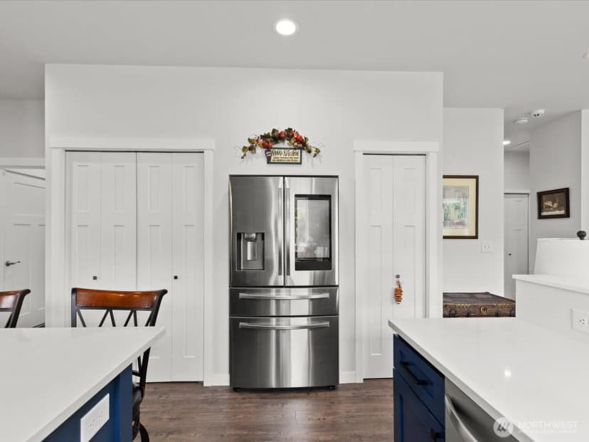 Property photo for 880 S Pine Street, Burlington photo 15