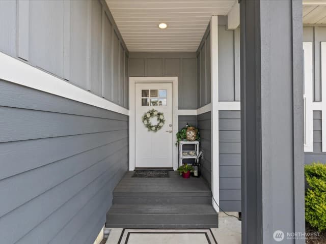 Property photo for 880 S Pine Street, Burlington photo 3