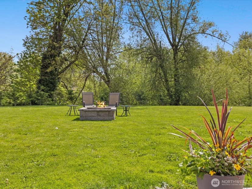 Property photo for 880 S Pine Street, Burlington photo 36