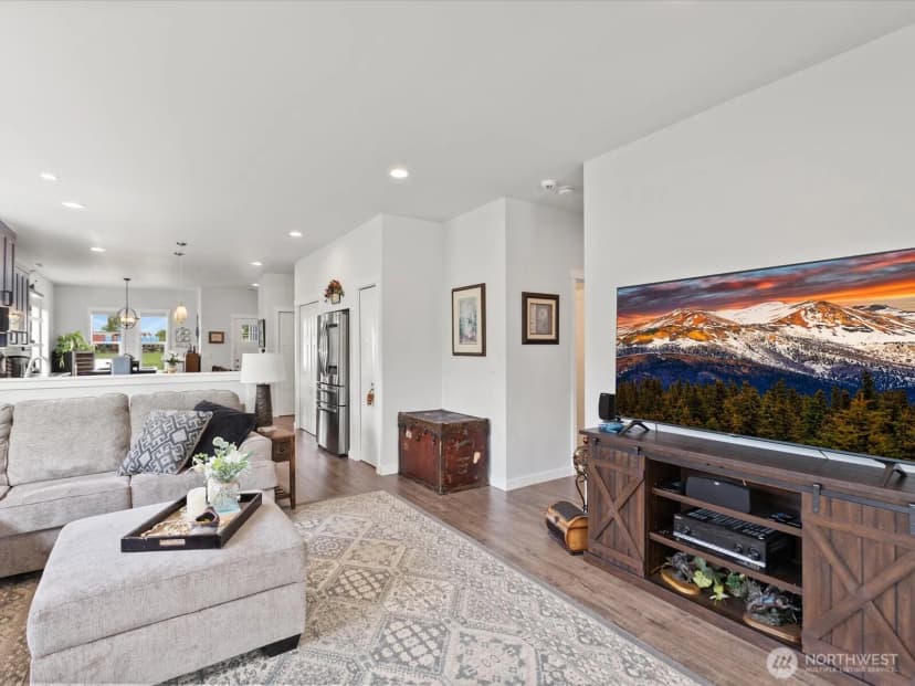 Property photo for 880 S Pine Street, Burlington photo 4