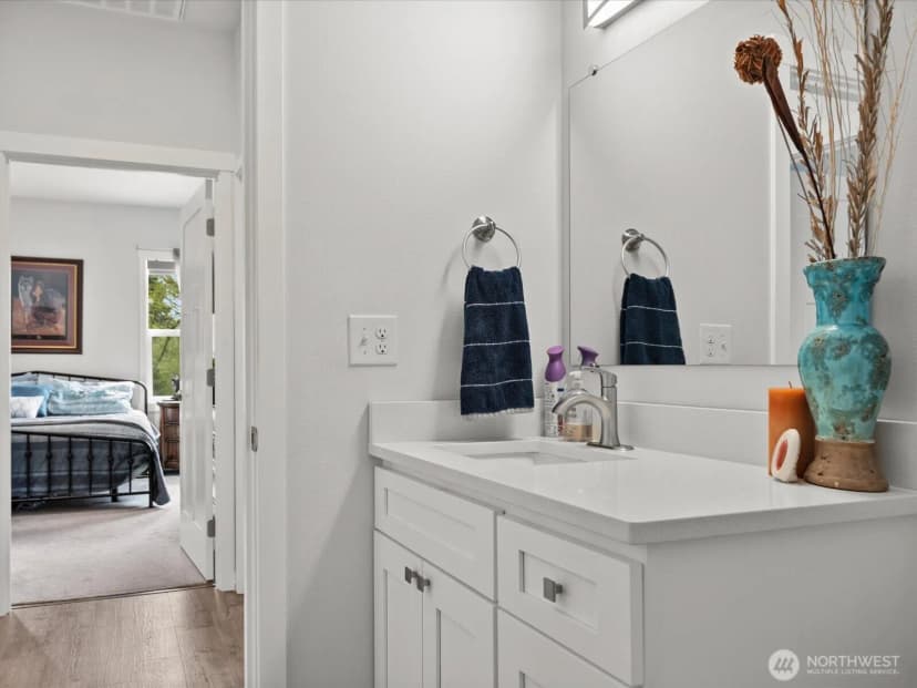 Property photo for 880 S Pine Street, Burlington photo 26