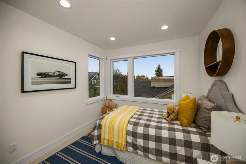 Property photo for 807 W Armour Street, Seattle photo 27