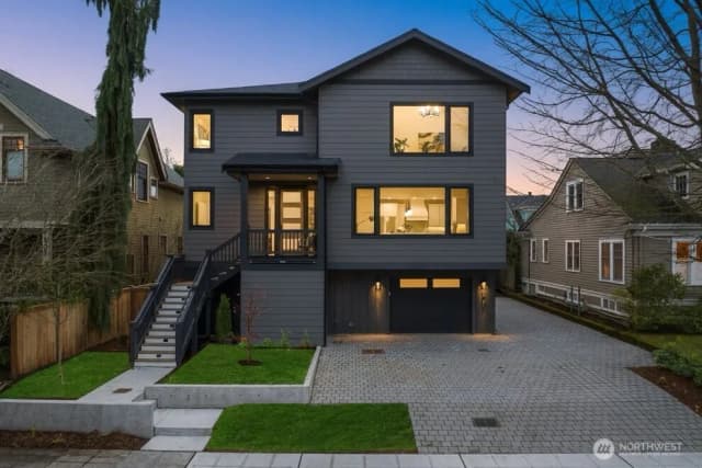 Property photo for 807 W Armour Street, Seattle